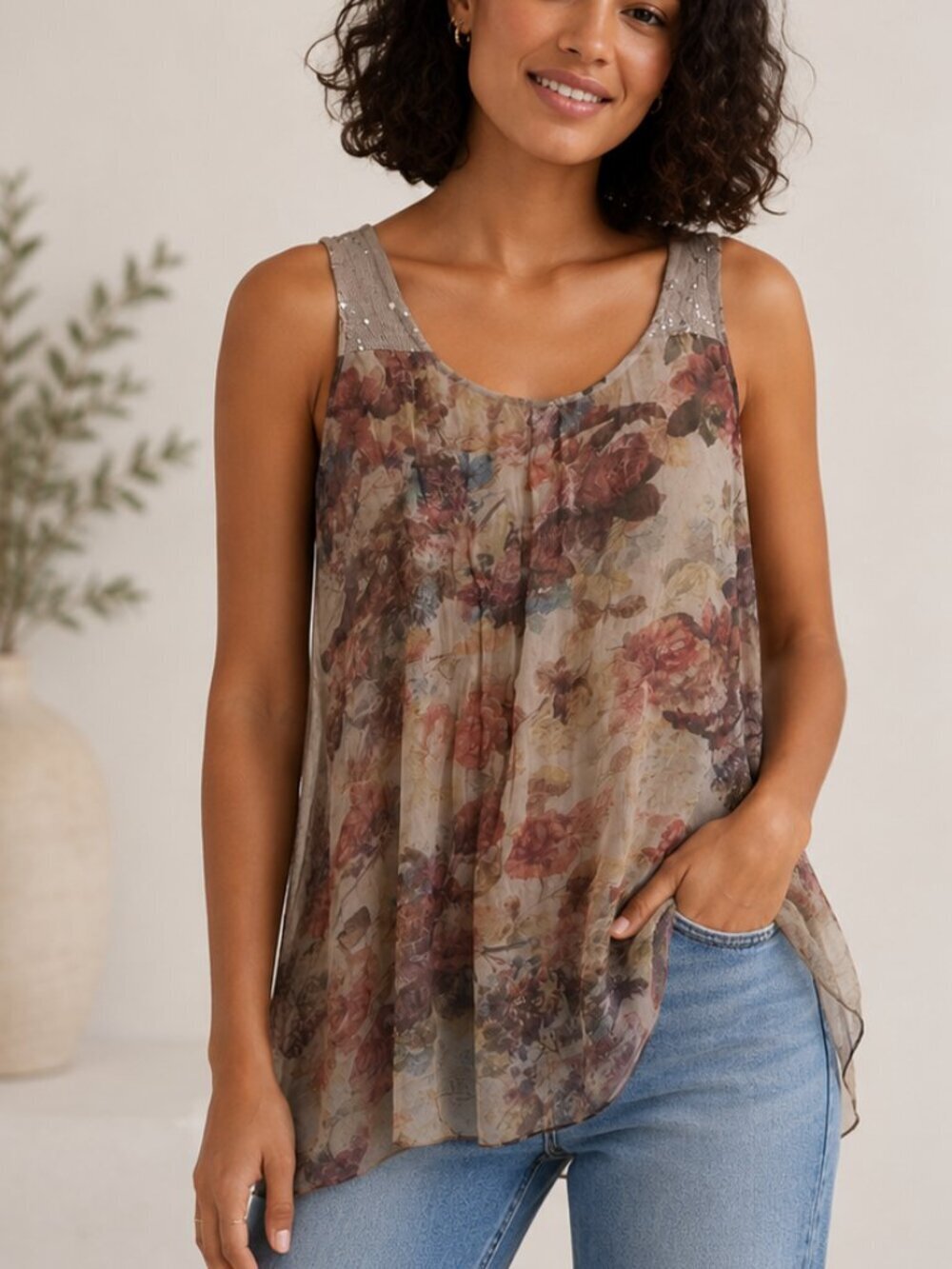 Silk Dolce Ragazza Italy Womens Size S sheer Floral Silk/Lined Tank W/Sequins